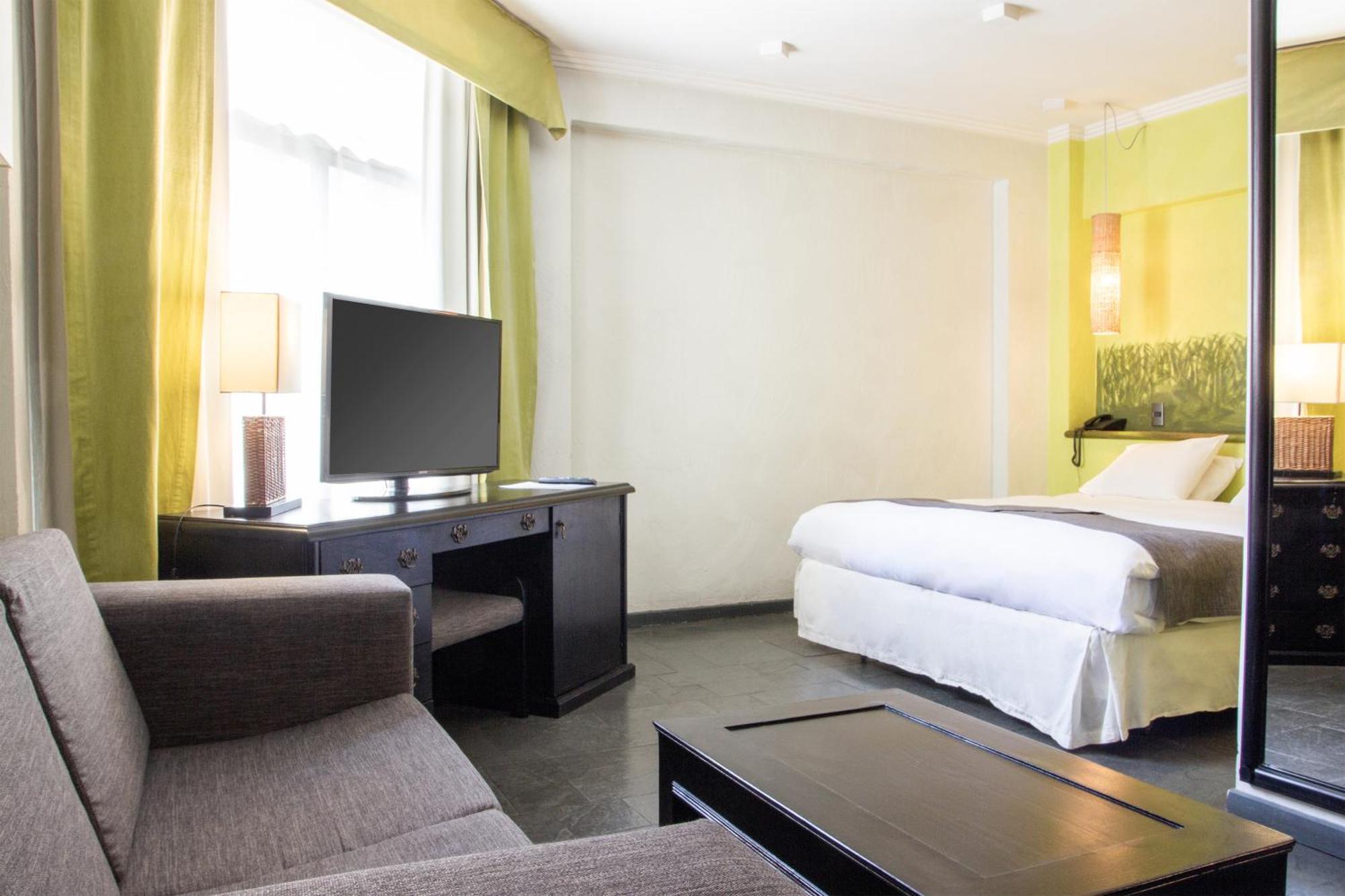Hotel Fundador Santiago del Cile